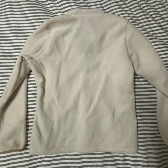 White and beige quarter button Columbia fleece - Picture 3 of 3